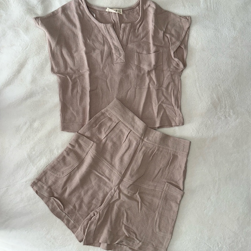 New in Comfy Set
